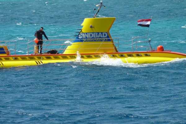 semi submarine El Gouna Egypt red sea Excursions