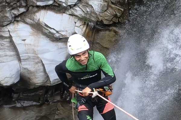 Iragna Plus - Half-day intermediate canyoning