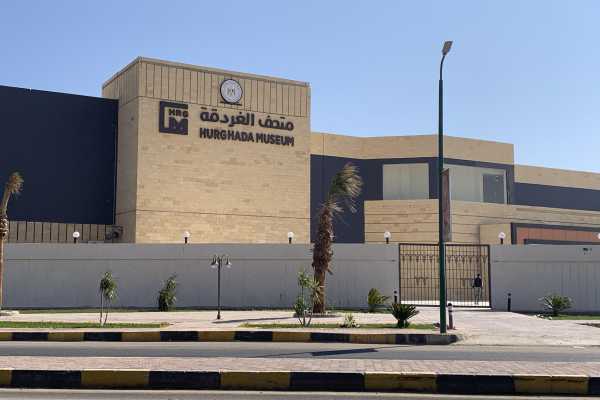 Luxor Airport Transfers To Hurghada