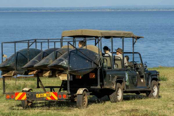 MANYARA NATIONAL PARK CANOEING
