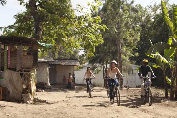 ARUSHA VILLAGES MOUNTAIN BIKING