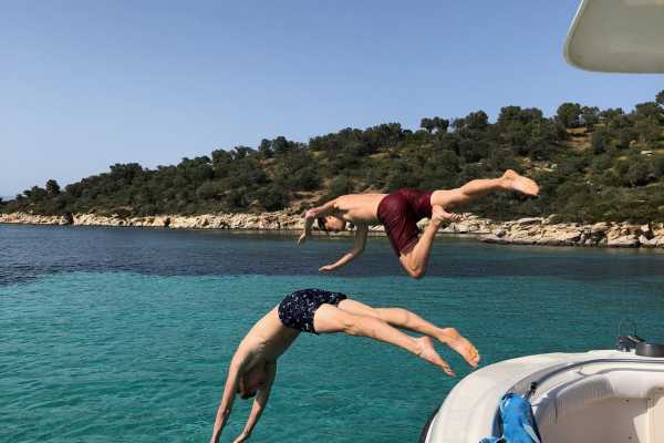 Sithonia Coastline Cruise with captain, DILEON speedboat