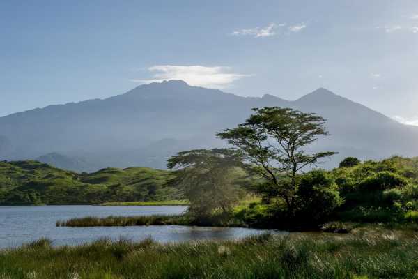 ARUSHA NATIONAL PARK CANOEING