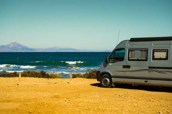 Hyundai H1 Adobe Van Rental