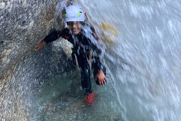 Pontirone - Half-day intermediate canyoning