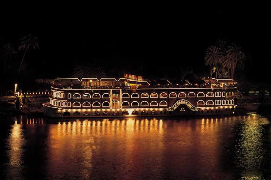 Emo Tours Sweden CAIRO DINNER CRUISE ON THE NILE WITH BELLY DANCE AND TANOURA SHOW