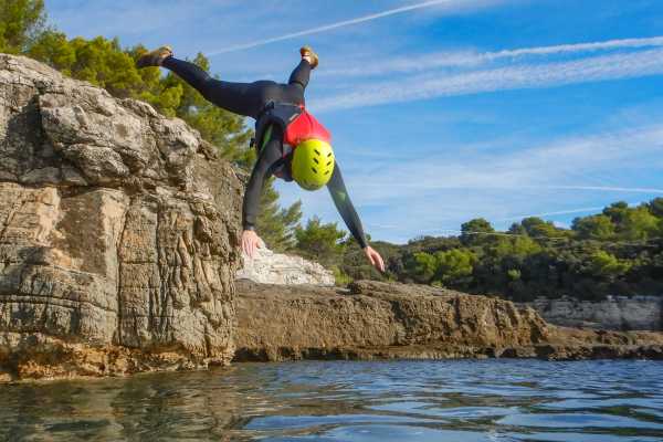 Fun Rocky Coasteering