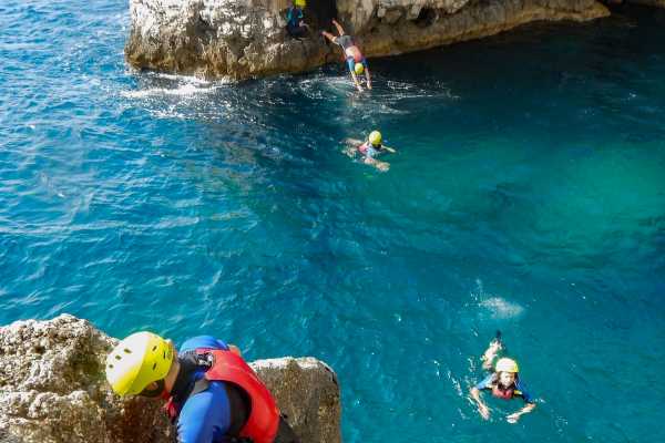 Fun Rocky Coasteering