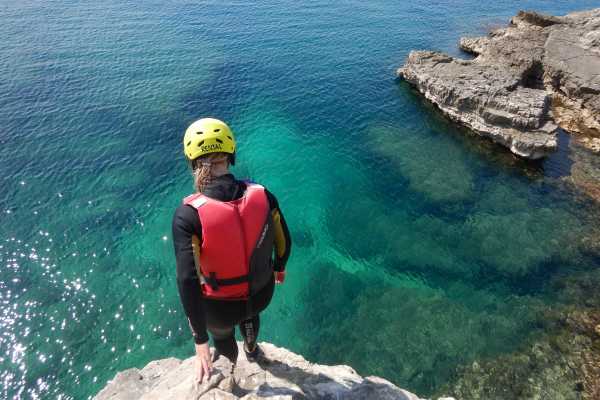 Fun Rocky Coasteering