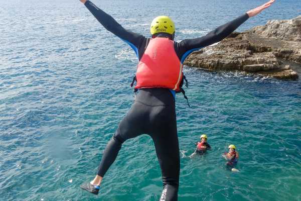 Fun Rocky Coasteering
