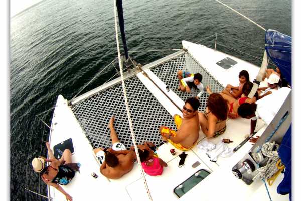 Lazy Lizard Catamaran Tour