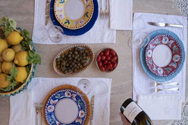 Degustazione di vini e aperitivo rinforzato nel Val di Noto