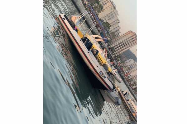 Rent Speedboat Lomac Beluga 24 + Skipper