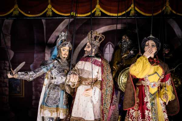 Visita del Museo e spettacolo dei pupi siciliani a Siracusa