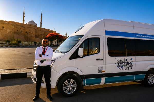 All-Inclusive Tour: Giza Pyramids, Sphinx, Egyptian Museum, Bazaar & Quad Bike