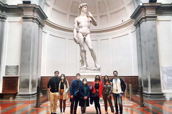 Accademia Gallery and Michelangelo&rsquo;s David Tales + Skip-the-line reservation