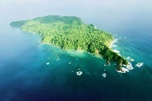 Snorkeling Ca&ntilde;o Island