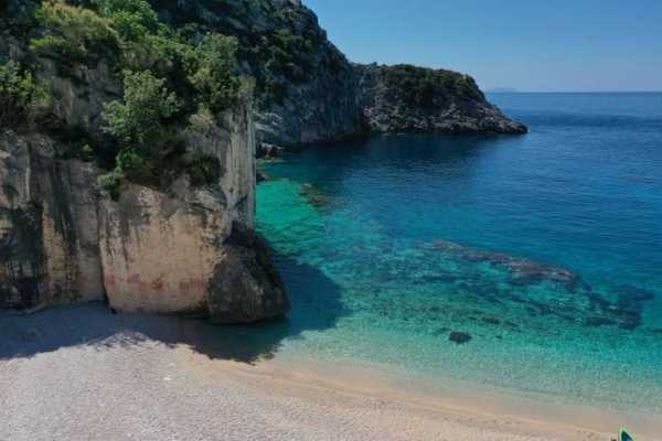 Private Speedboat for The Grand Tour of National Park & Grama Bay & Blue Cave