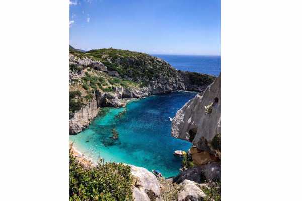 Private Speedboat for The Grand Tour of National Park & Grama Bay & Blue Cave