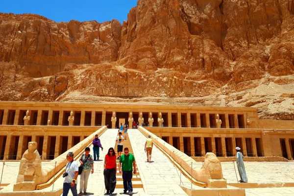 2 days tour to Luxor, Aswan and Abu Simbel from El Gouna by Private vehicle