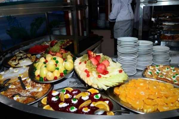 Evening Dinner Nile Cruise in Cairo with Private Transport