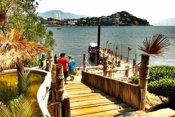 Guided Hiking Tour on the Island Roqueta