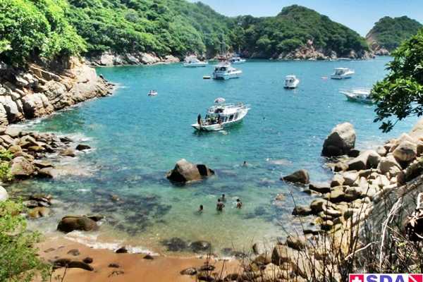 Guided Hiking Tour on the Island Roqueta