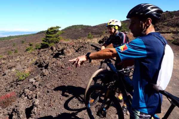 Escursione guidata sull'Etna in Mountain bike