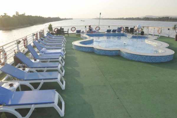 5 Days Nile river Cruise From Luxor on MS Amwaj Living Stone Nile Cruise