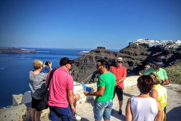 Santorini Custom Tour