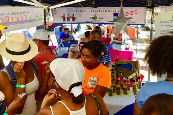 Highlights of Bonaire & Cultural Experience