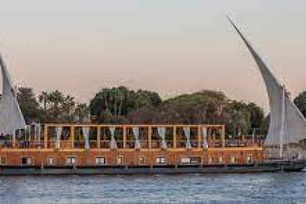 Nebyt Dahabiya Nile Cruise