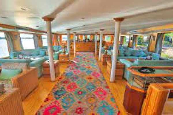 Asiya Dahabiya Nile Cruise