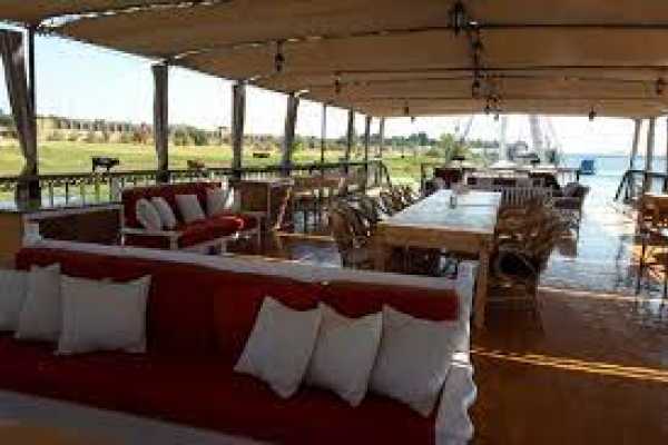 Mary Rose NILE Dahabyia