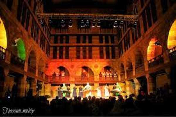 Tannoura show in Wekalt El-Ghory