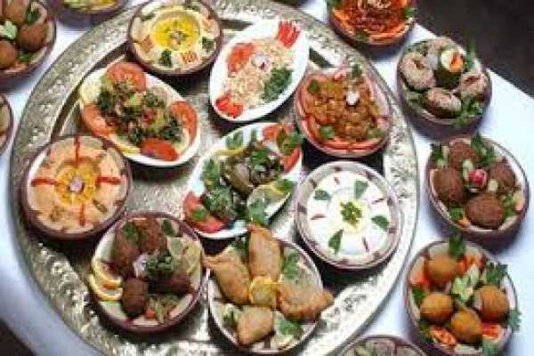 Food Tour: Local Traditional Food with a Local Egyptian Family