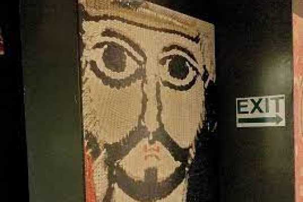 Khan El-Khalili & Egyptian Textile Museum Private Guided Tour