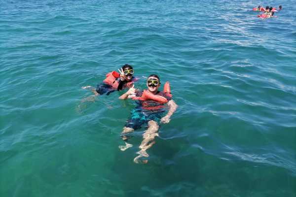 Snorkeling at Marino Ballena National Park