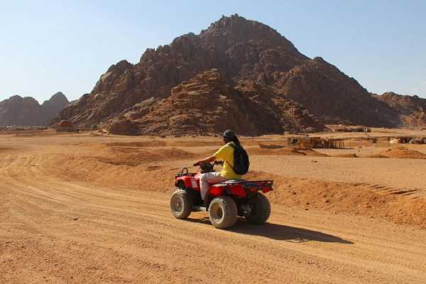 Super safari trip in Sharm El Sheikh with show and dinner