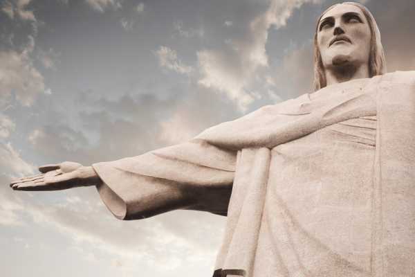 Shuttle to Christ, the Redeemer from the Paineiras