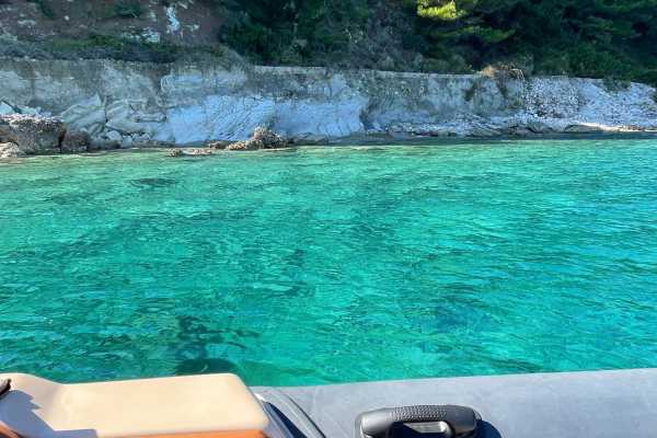 Visit The Island With Private Speedboat