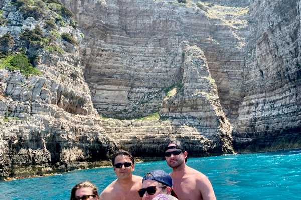 Visit The Island With Private Speedboat