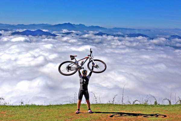Iron Horse Volcano Mountain Bike Tour