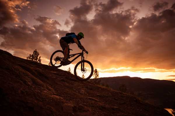Iron Horse Volcano Mountain Bike Tour