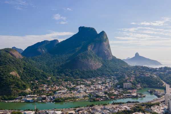 Pedra da G&aacute;vea Hiking Trail Experience