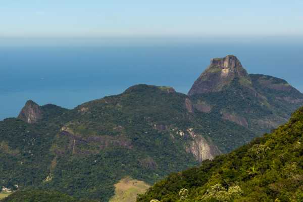Pedra da G&aacute;vea Hiking Trail Experience