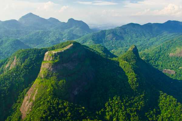 Pedra da G&aacute;vea Hiking Trail Experience