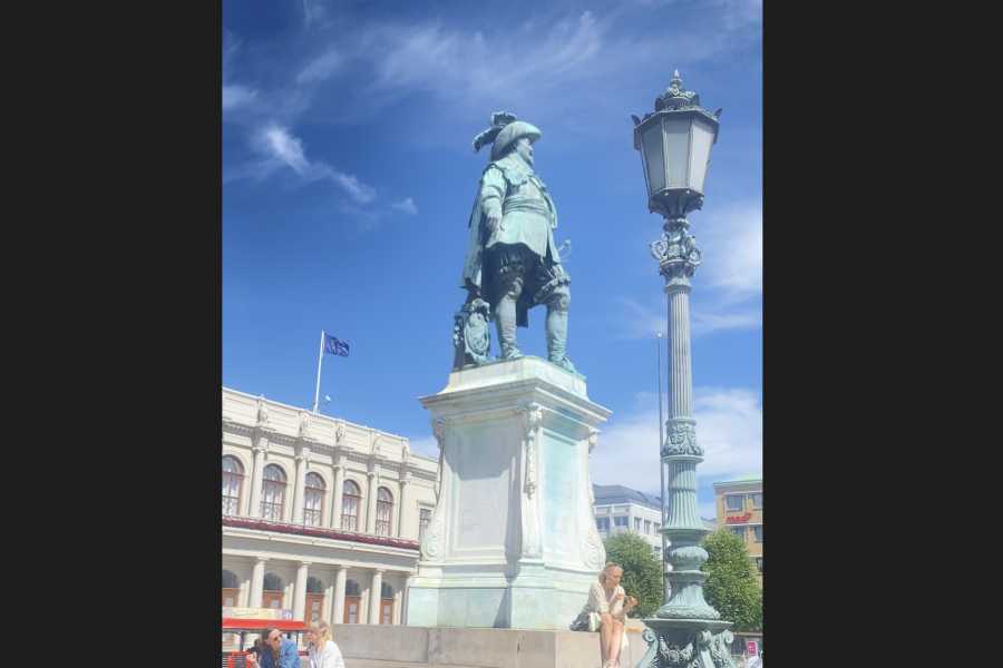 Emo Tours Sweden Private Boat Ride in Gothenburg with pickup