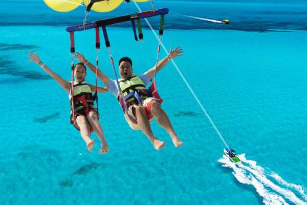 Parasiling Excursions From Sahel Hashesh