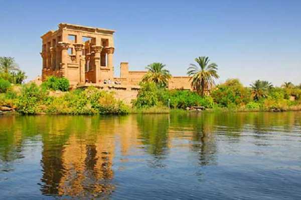 4 Days  Nile cruise from Soma Bay